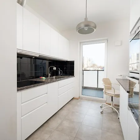 Appartement Bemowo Lazurowa Comfort By Bookinghost *